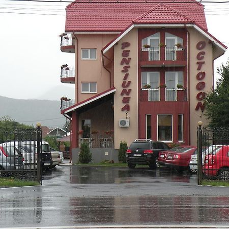 Pensiunea Octogon Piatra Neamt Luaran gambar