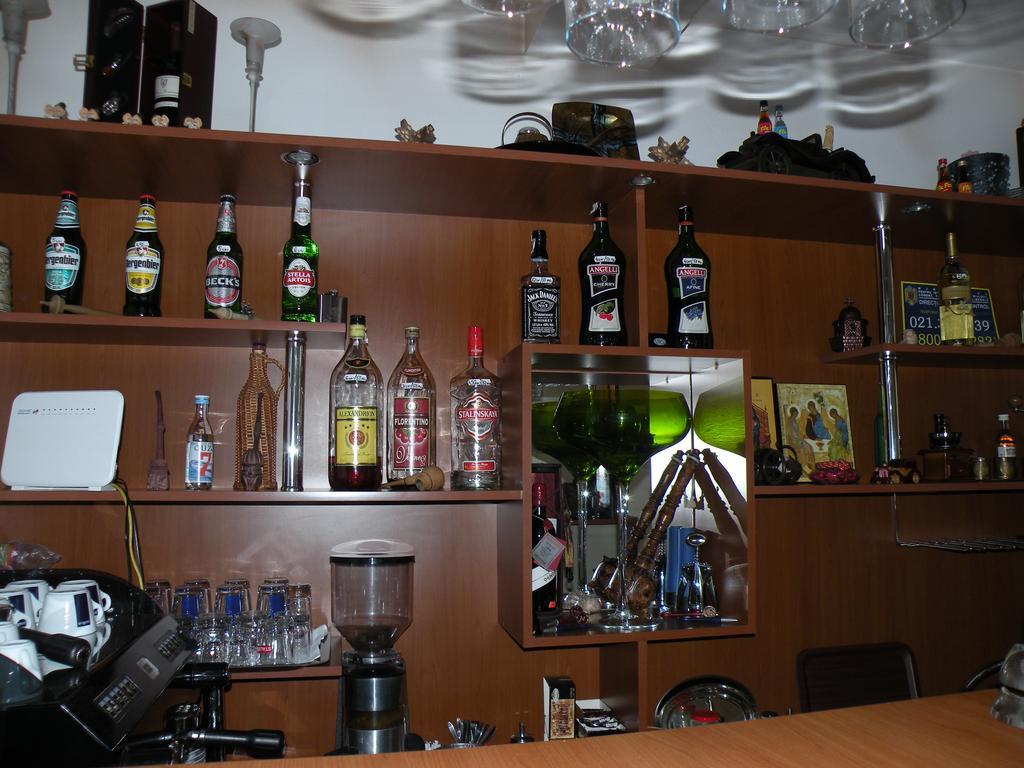 Pensiunea Octogon Piatra Neamt Luaran gambar